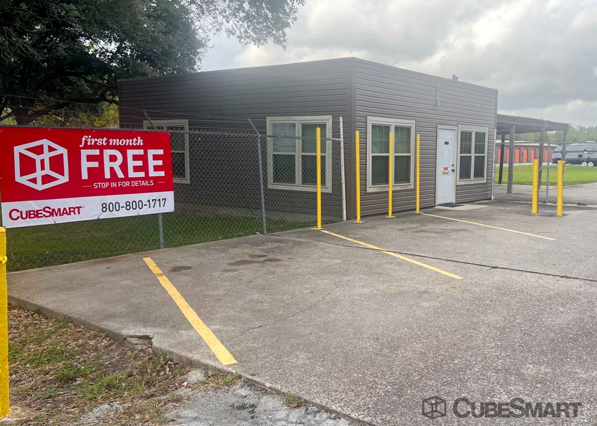 SelfStorage Units at 15442 Hwy 6 in Santa Fe, TX CubeSmart