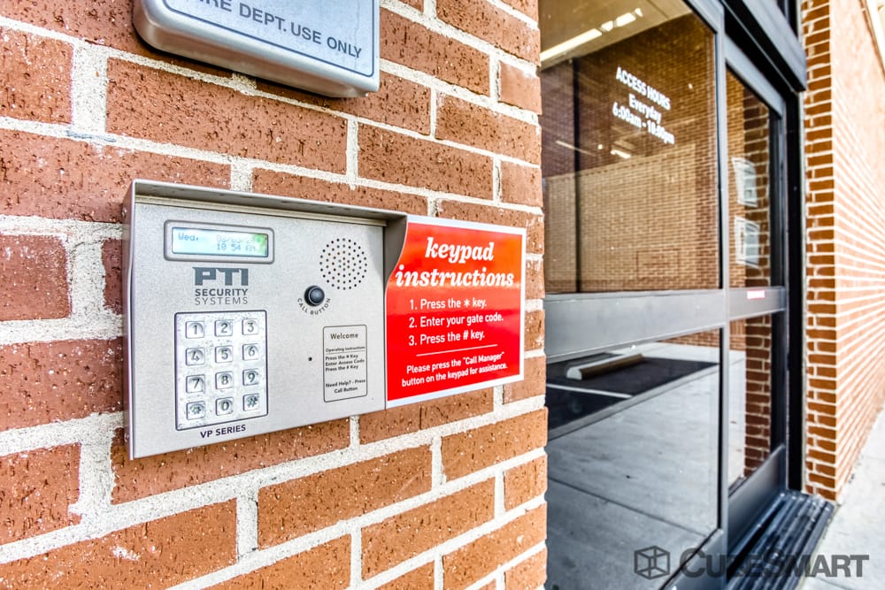 SelfStorage Units at 125 Saundersville Rd in Hendersonville, TN CubeSmart