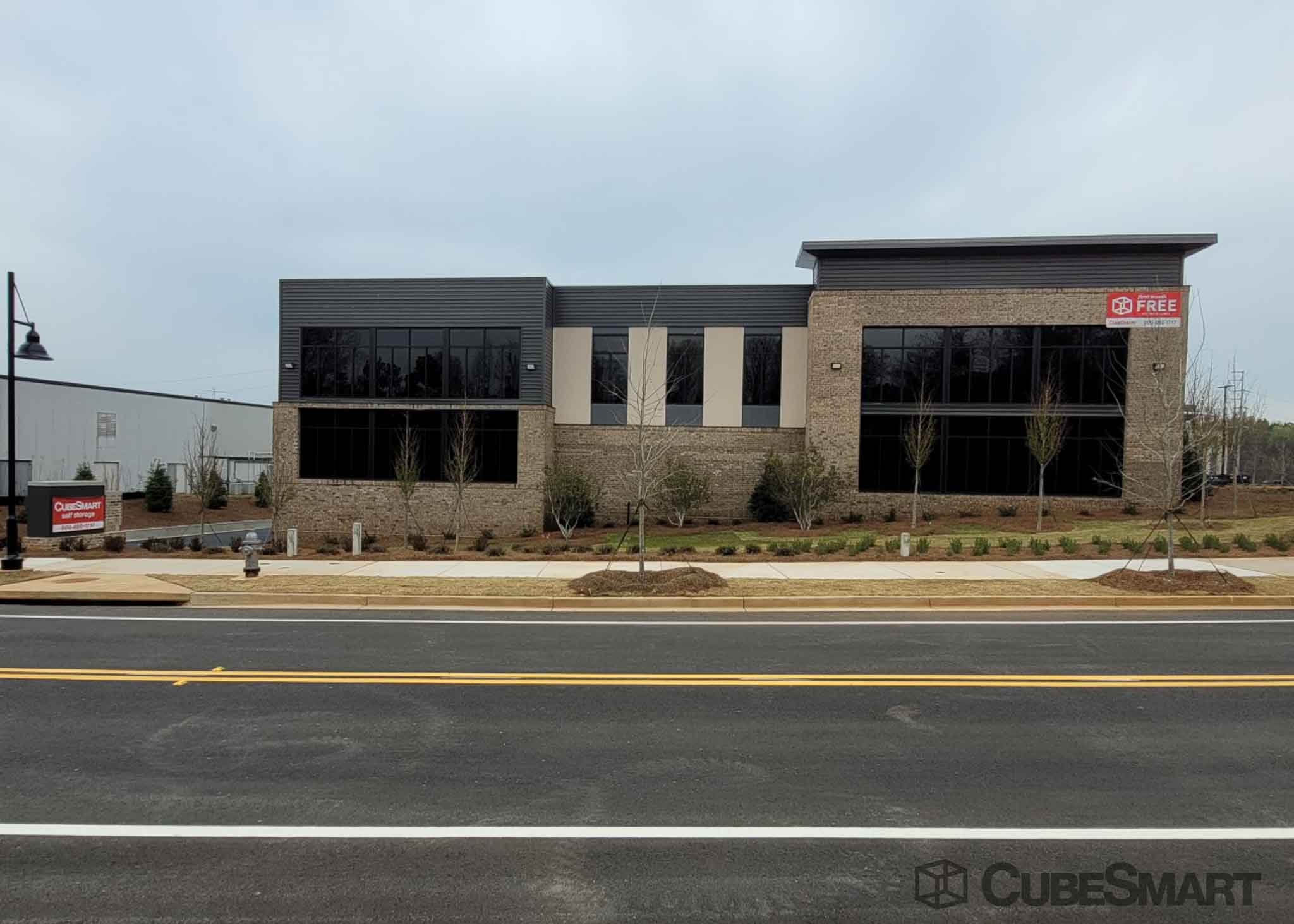 SelfStorage Units at 11500 Davis Dr in Alpharetta, GA CubeSmart