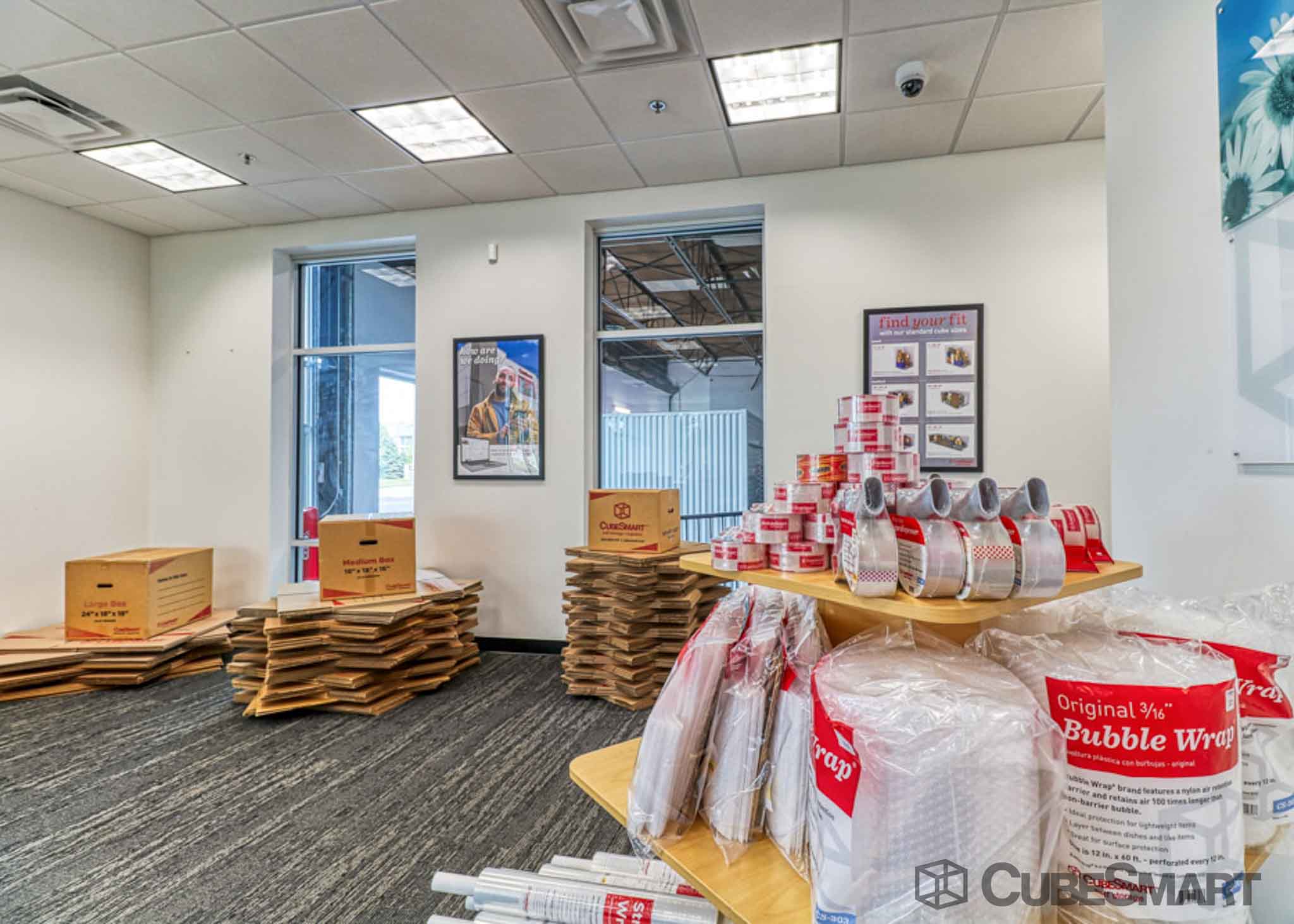 Self-Storage Units at 300 E Il Route 22 in Lake Zurich, IL @CubeSmart