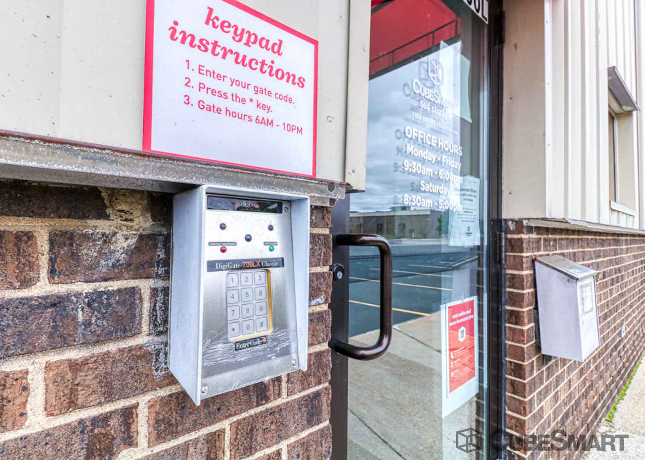 SelfStorage Units at 6000 Cochran Rd in Solon, OH CubeSmart