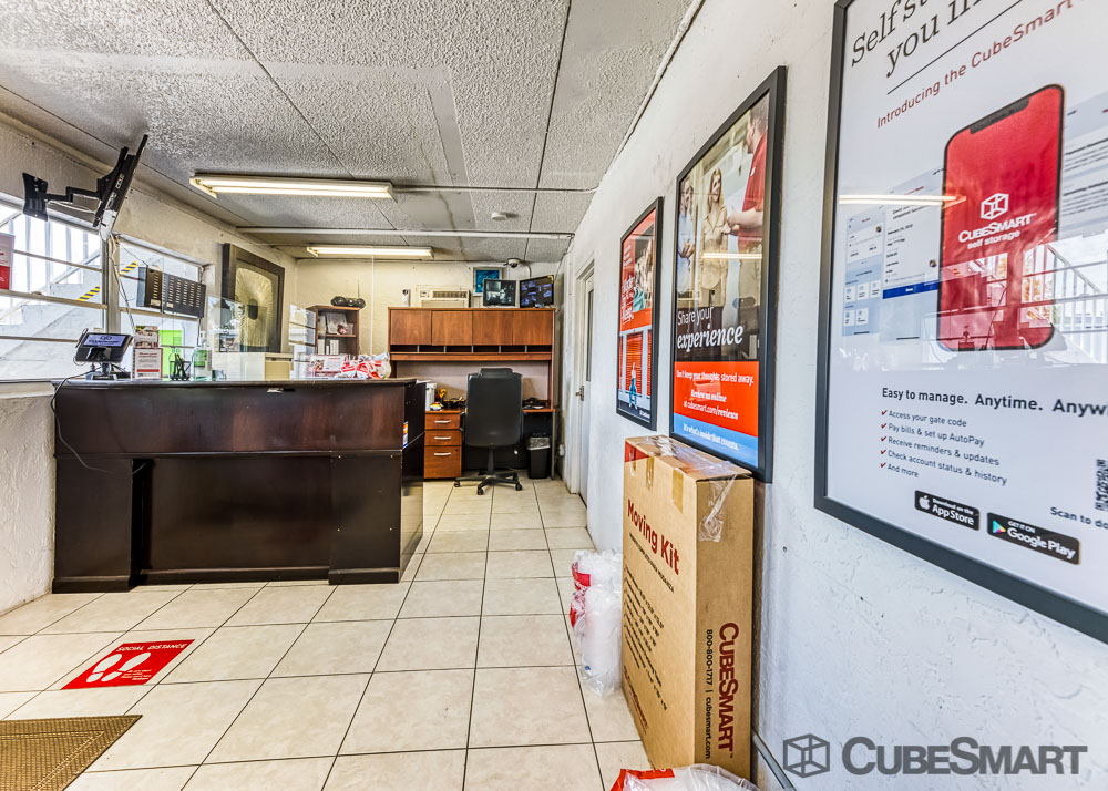 SelfStorage Units at 11591 Chitwood Drive Sw in Fort Myers, FL CubeSmart