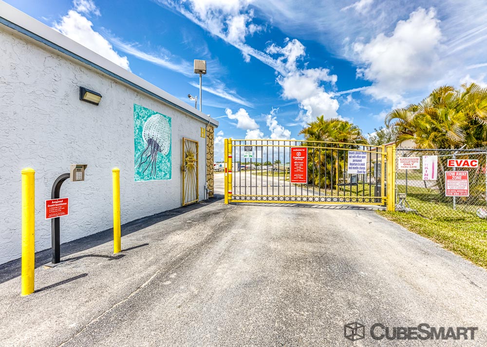 SelfStorage Units at 11591 Chitwood Drive Sw in Fort Myers, FL CubeSmart