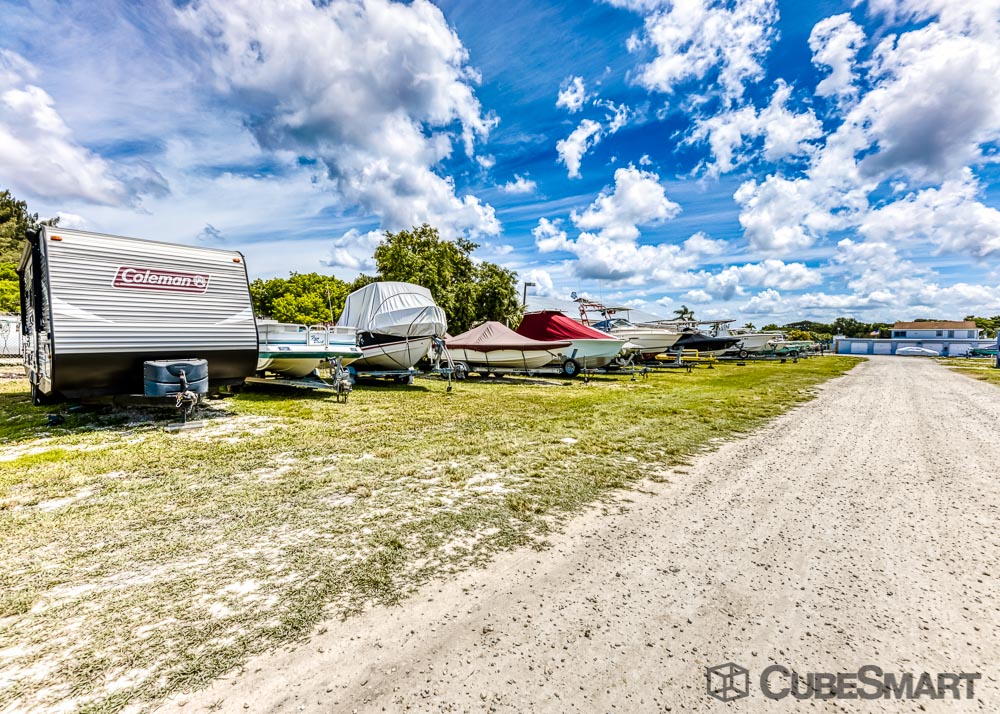 SelfStorage Units at 11591 Chitwood Drive Sw in Fort Myers, FL CubeSmart