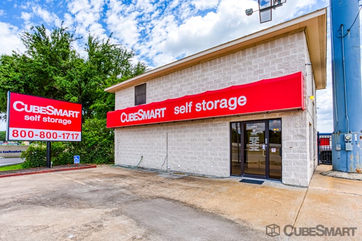 car rental near cypress tx