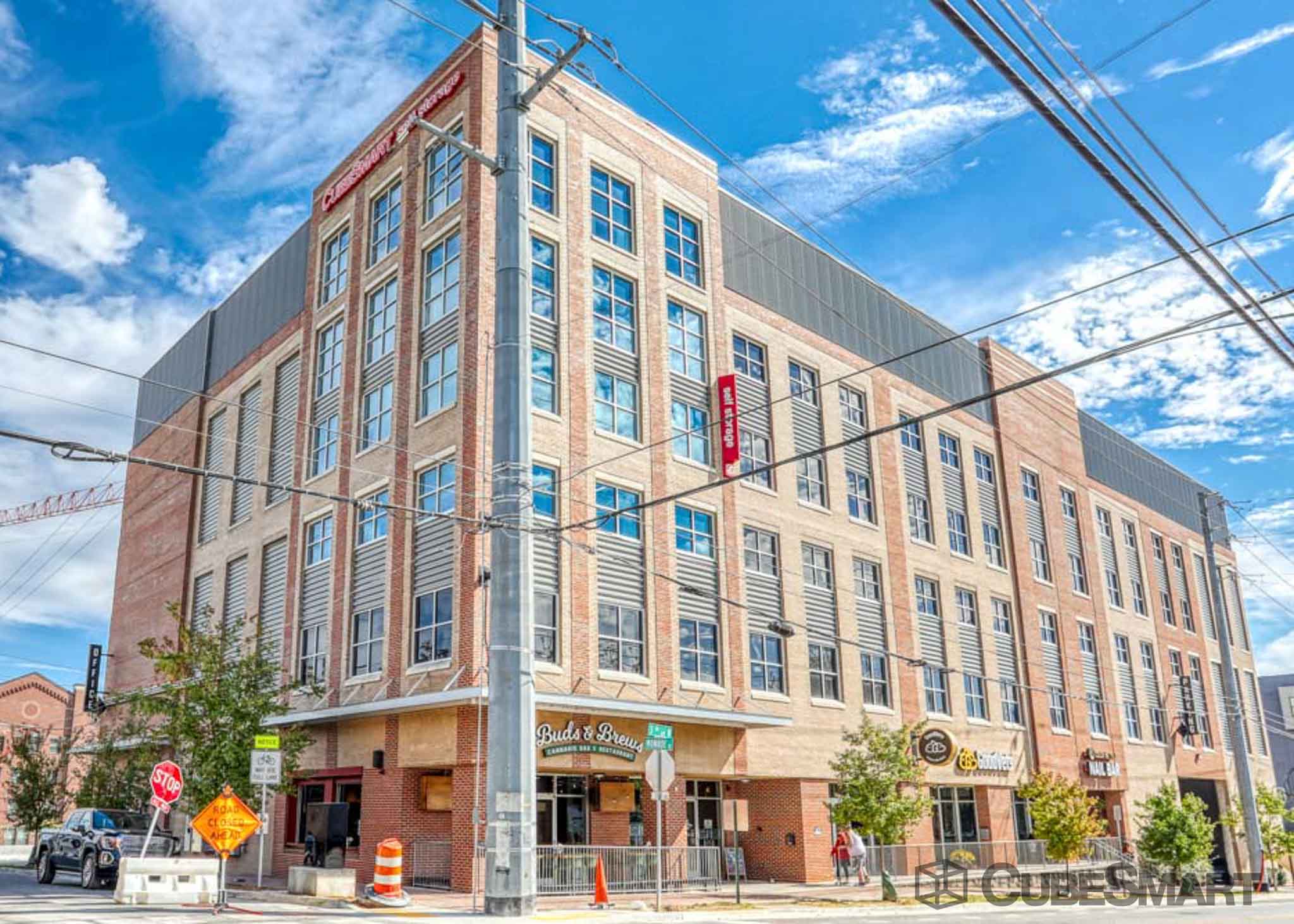 Storage Units at 207 Monroe St, Nashville, TN CubeSmart