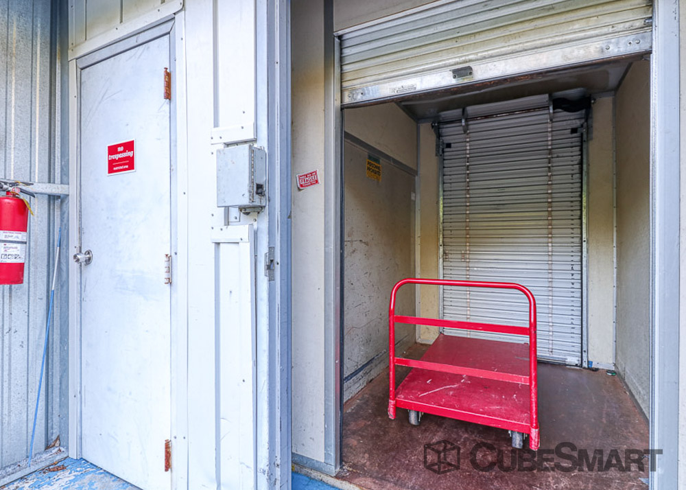 SelfStorage Units at 872 Ethan Allen Hwy in Ridgefield, CT CubeSmart