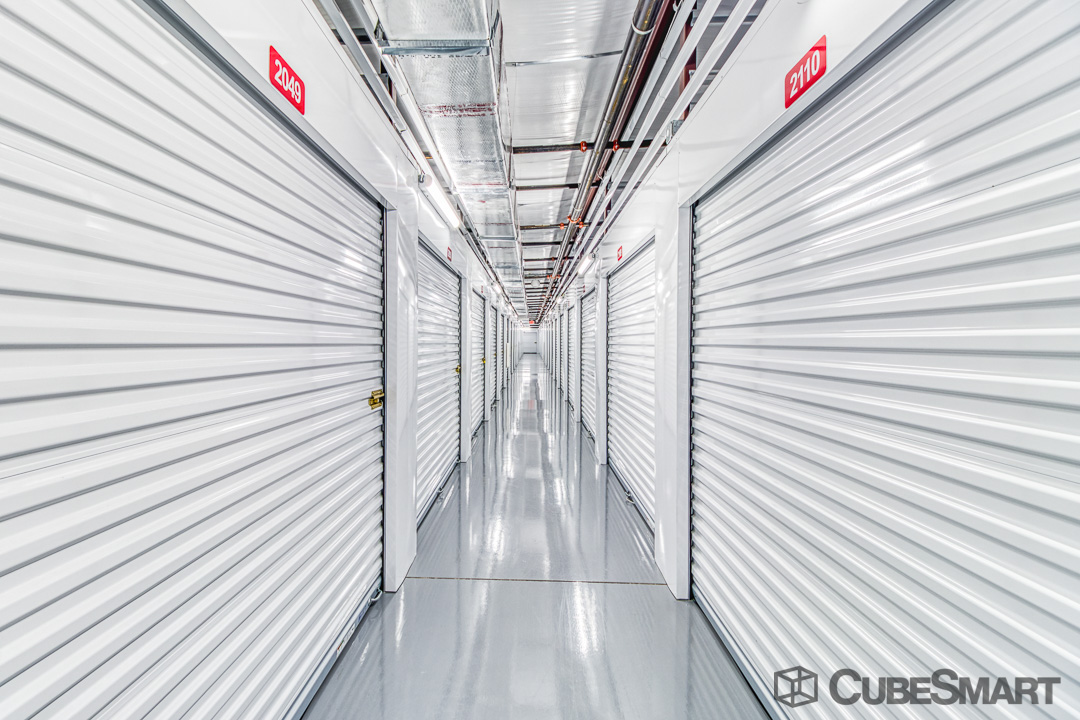 SelfStorage Units at 49671 Hwy 27 in Davenport, FL CubeSmart