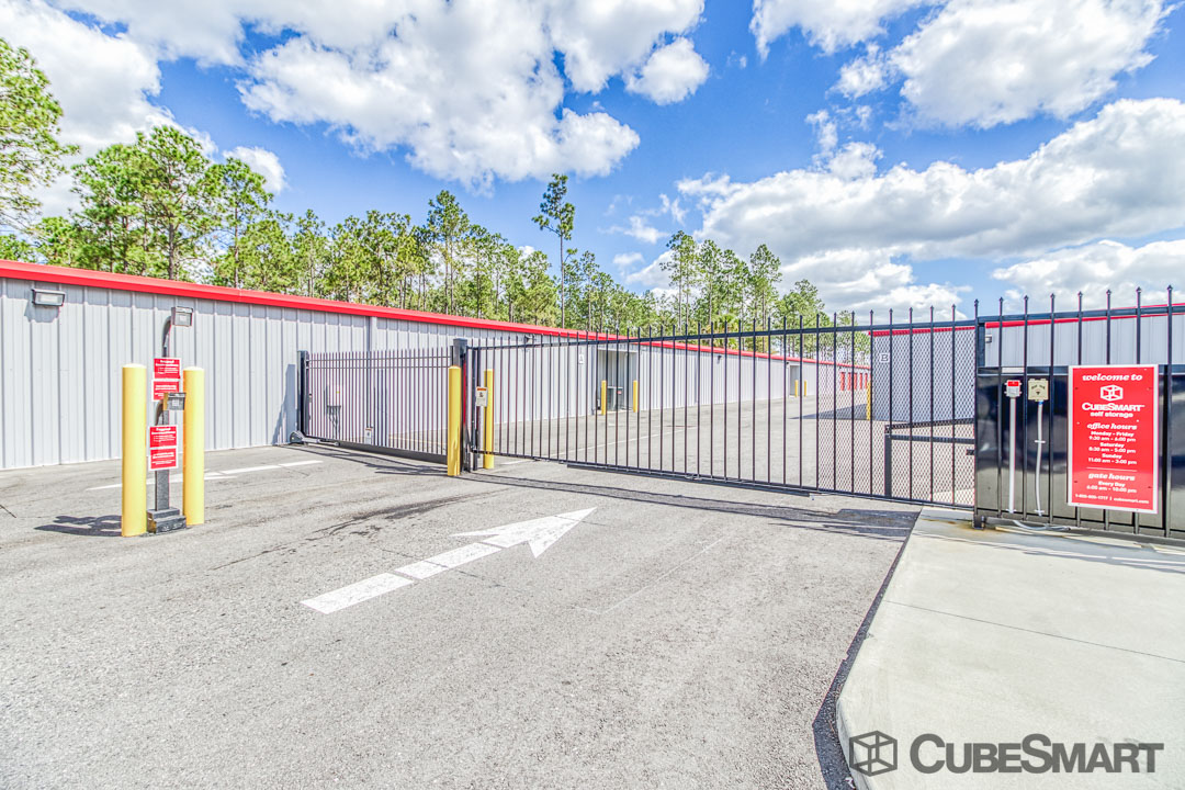 SelfStorage Units at 49671 Hwy 27 in Davenport, FL CubeSmart