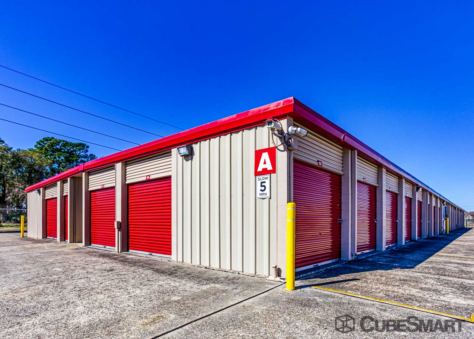 SelfStorage Units at 350 W Rankin Rd in Houston, TX CubeSmart