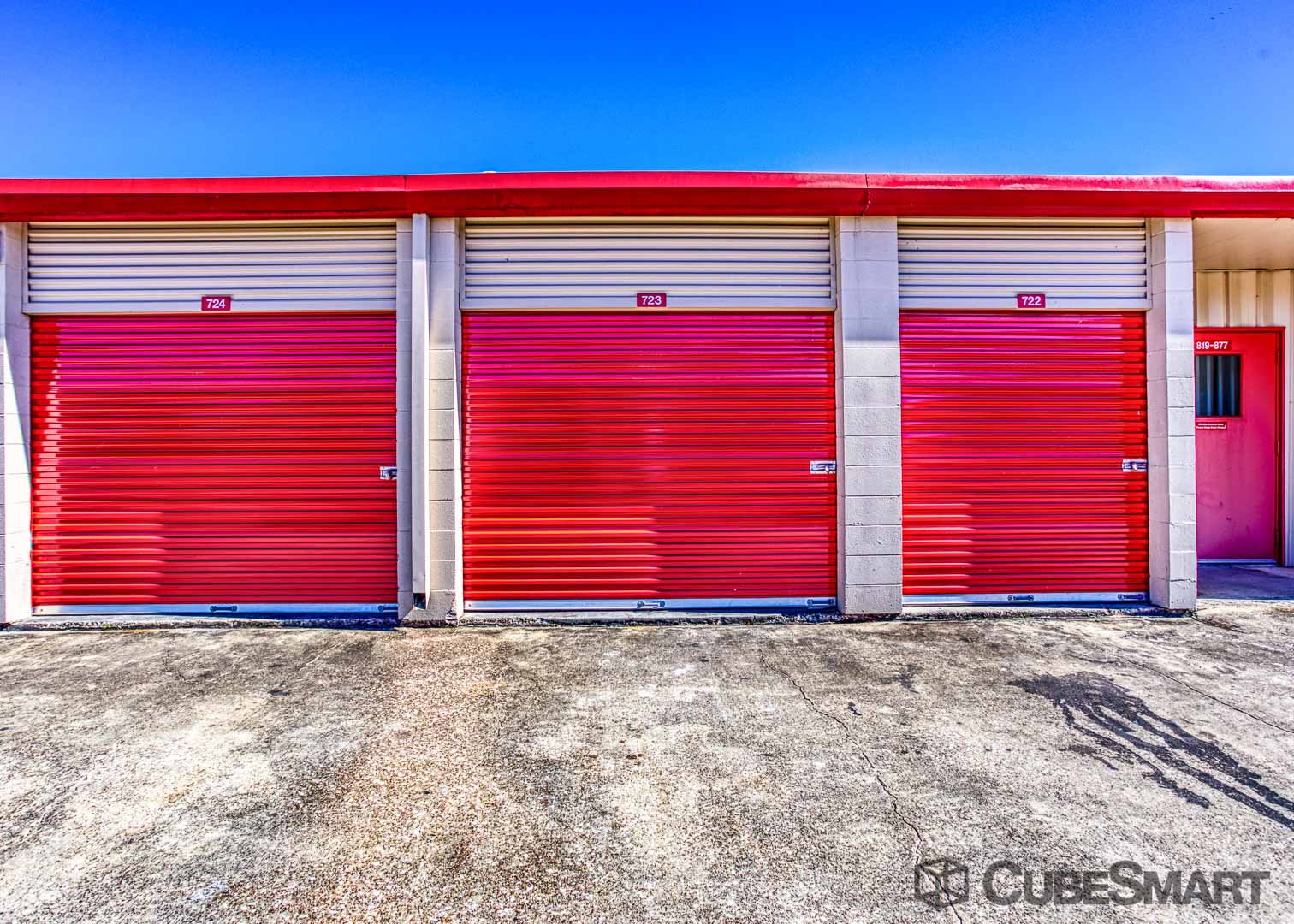 SelfStorage Units at 350 W Rankin Rd in Houston, TX CubeSmart