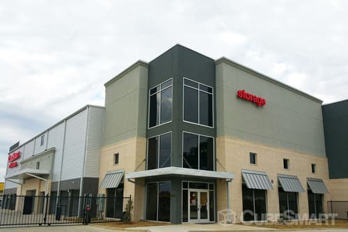 Self Storage Units At 2036 Northeast Evangeline Throughway In Cubesmart Self Storage In Lafayette