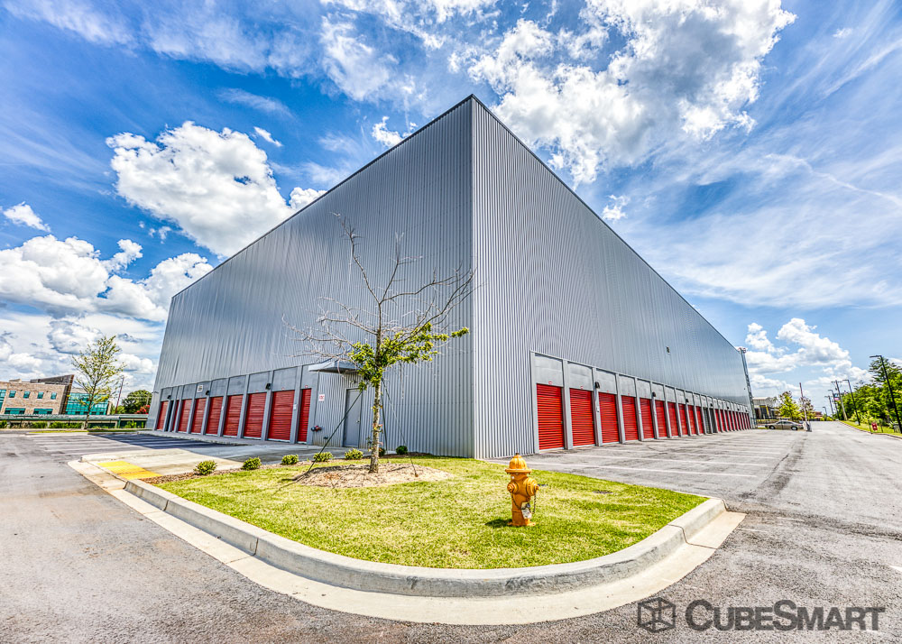 SelfStorage Units at 2613 Woodruff Rd in Simpsonville, SC CubeSmart