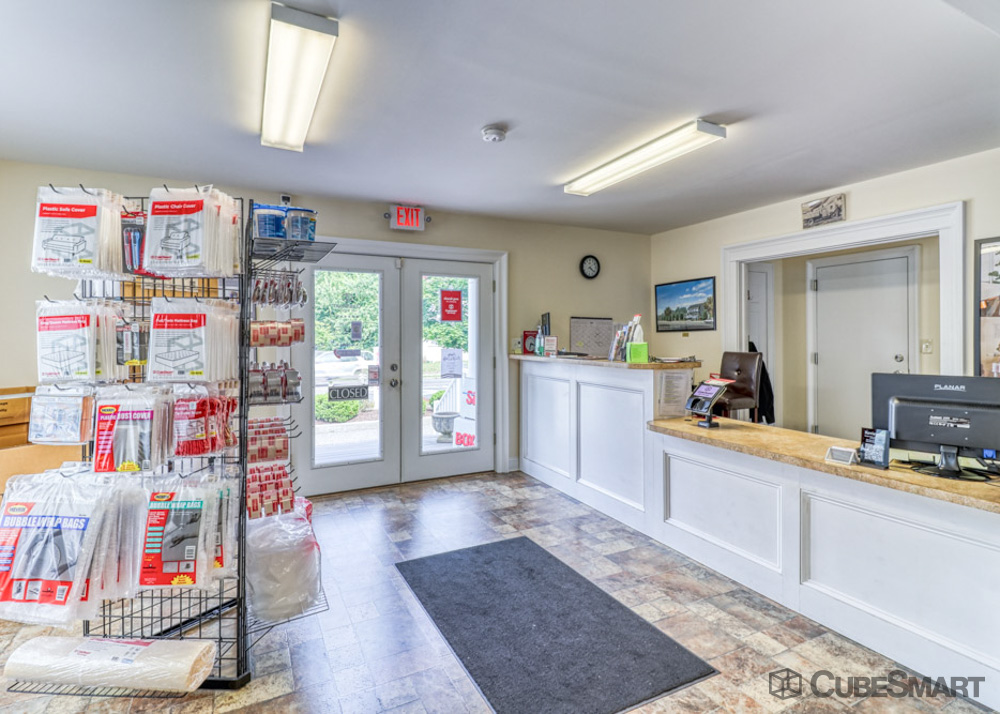 SelfStorage Units at 120 River Ave in Patchogue, NY CubeSmart