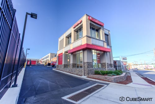cube smart self storage