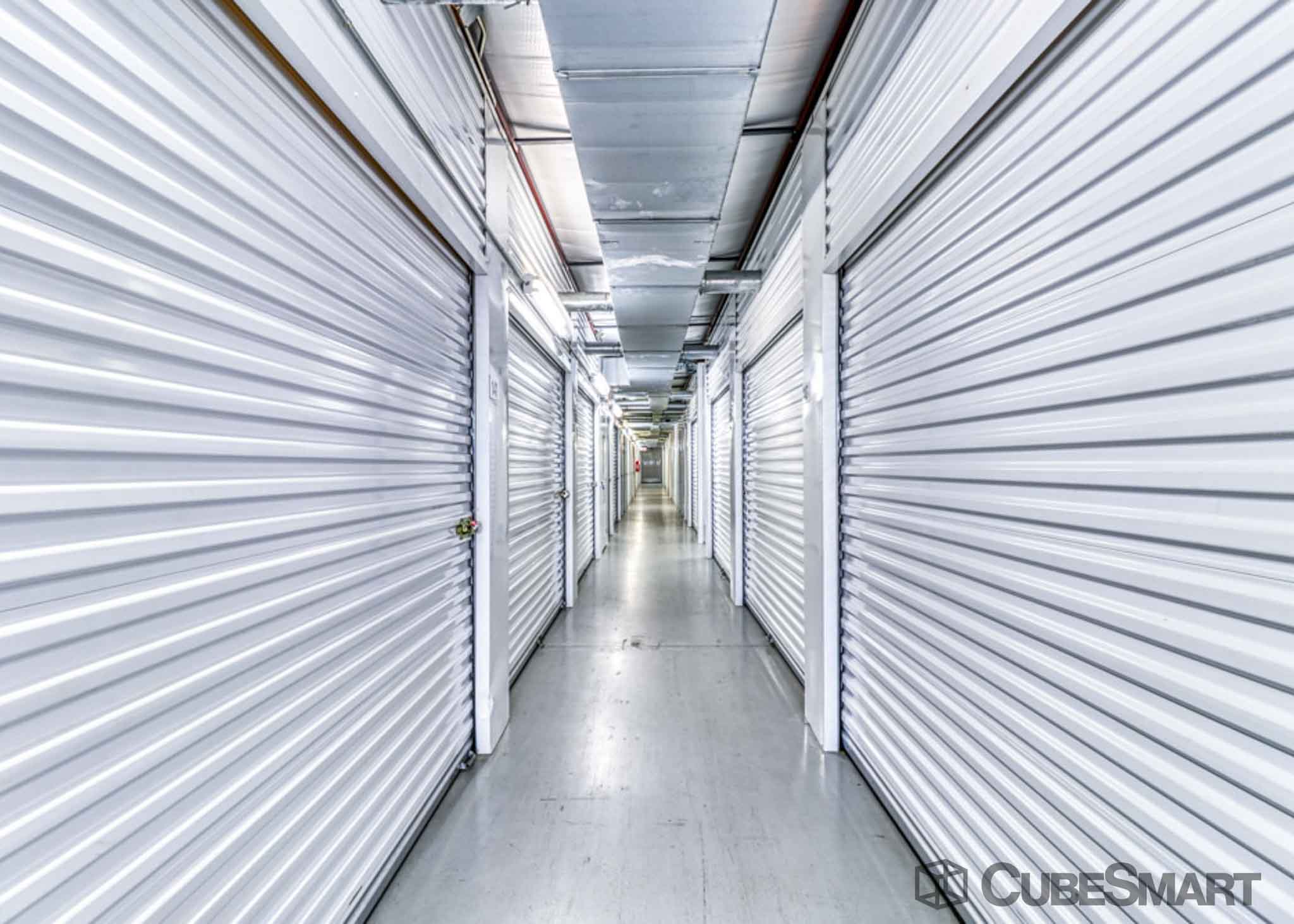 SelfStorage Units at 9720 Harlem Rd in Richmond, TX CubeSmart