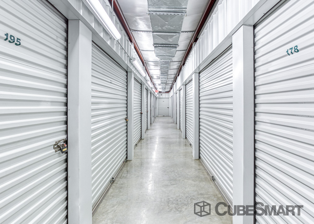 SelfStorage Units at 9109 Hughes Ranch Rd in Pearland, TX CubeSmart