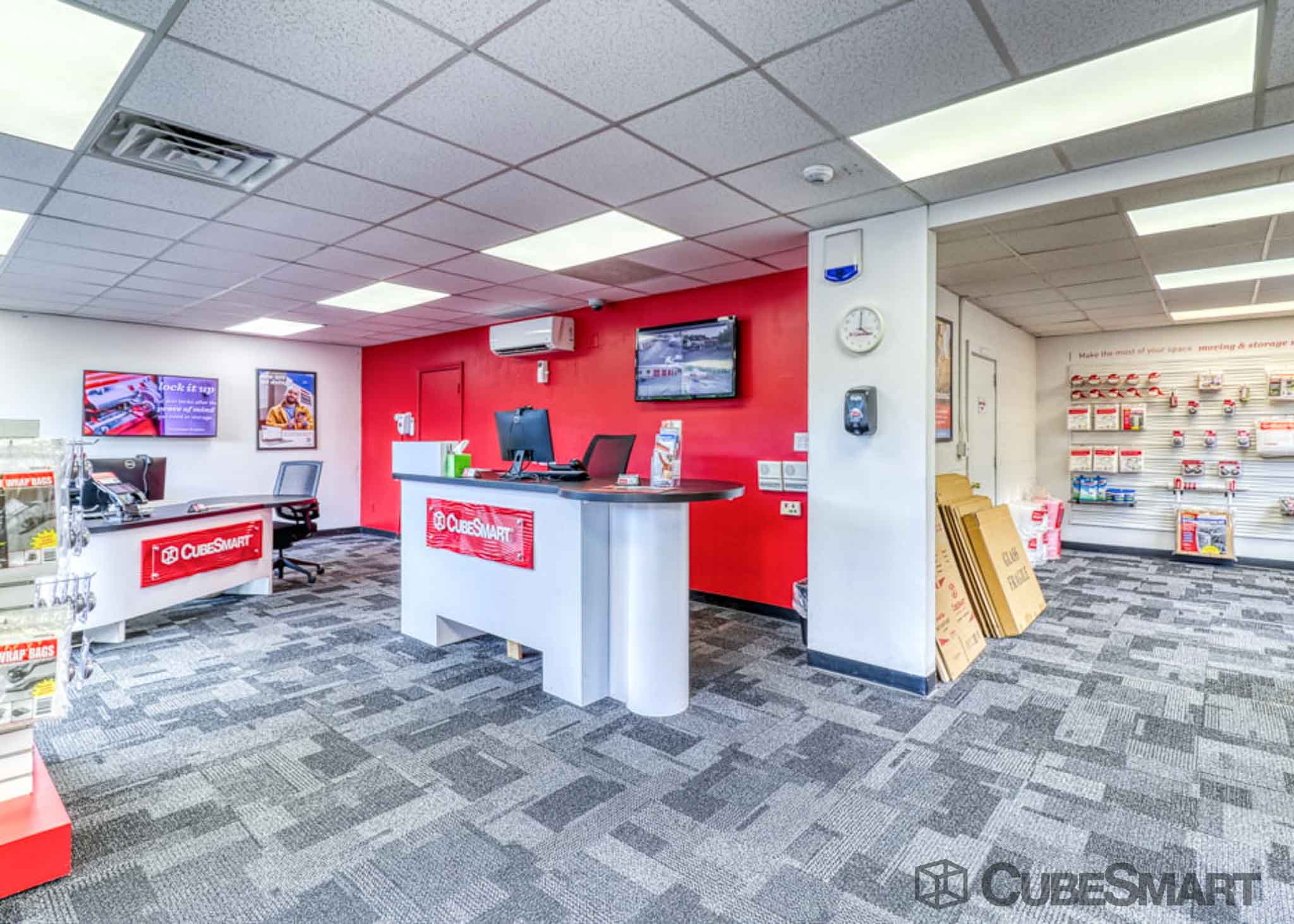 SelfStorage Units at 198 Washington St in Auburn, MA CubeSmart