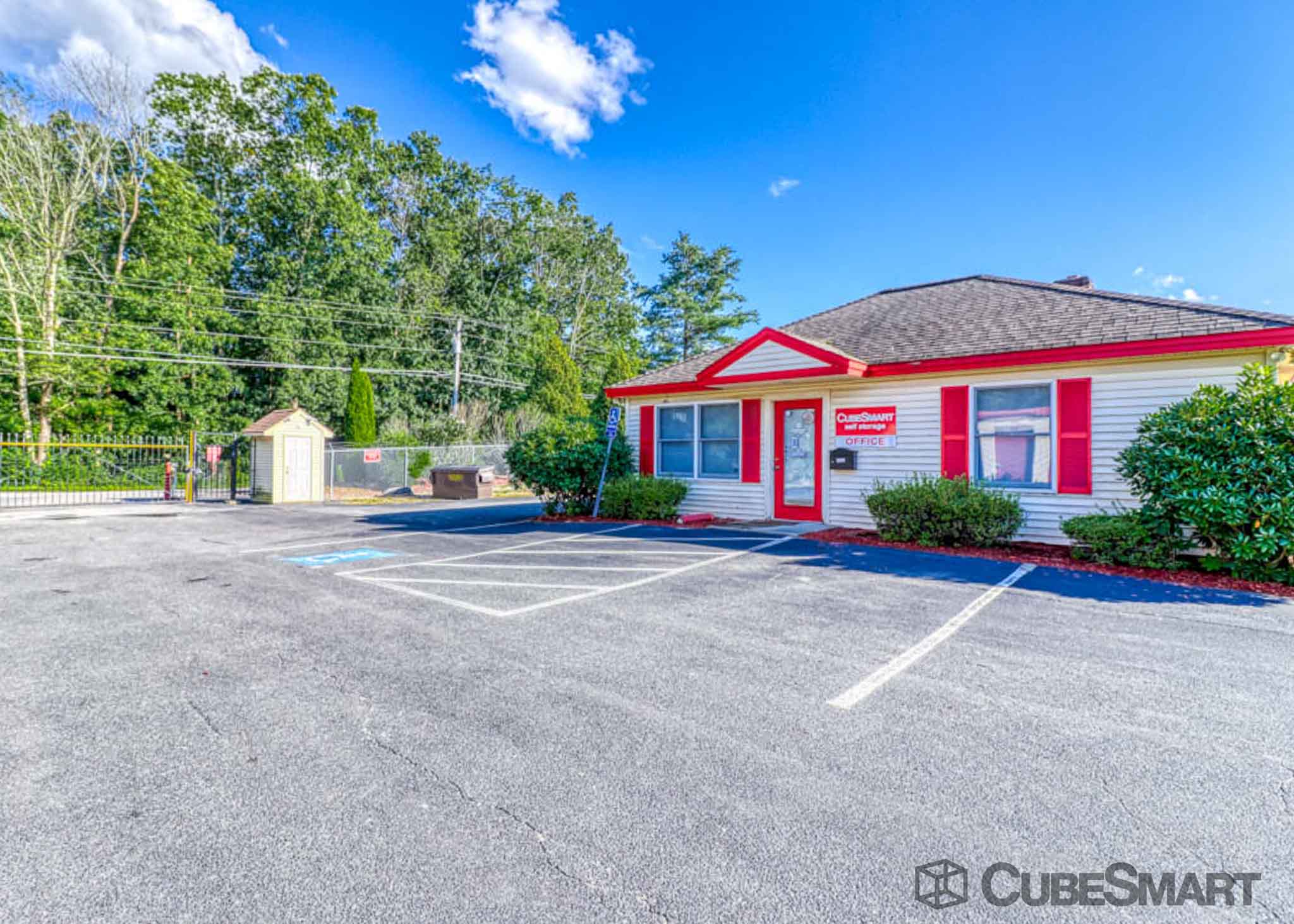 SelfStorage Units at 63 Technology Park Rd in Sturbridge, MA CubeSmart