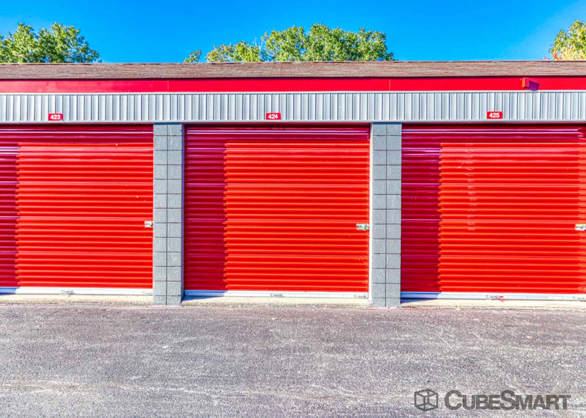 Self Storage Units Near Mile Rd, MI CubeSmart